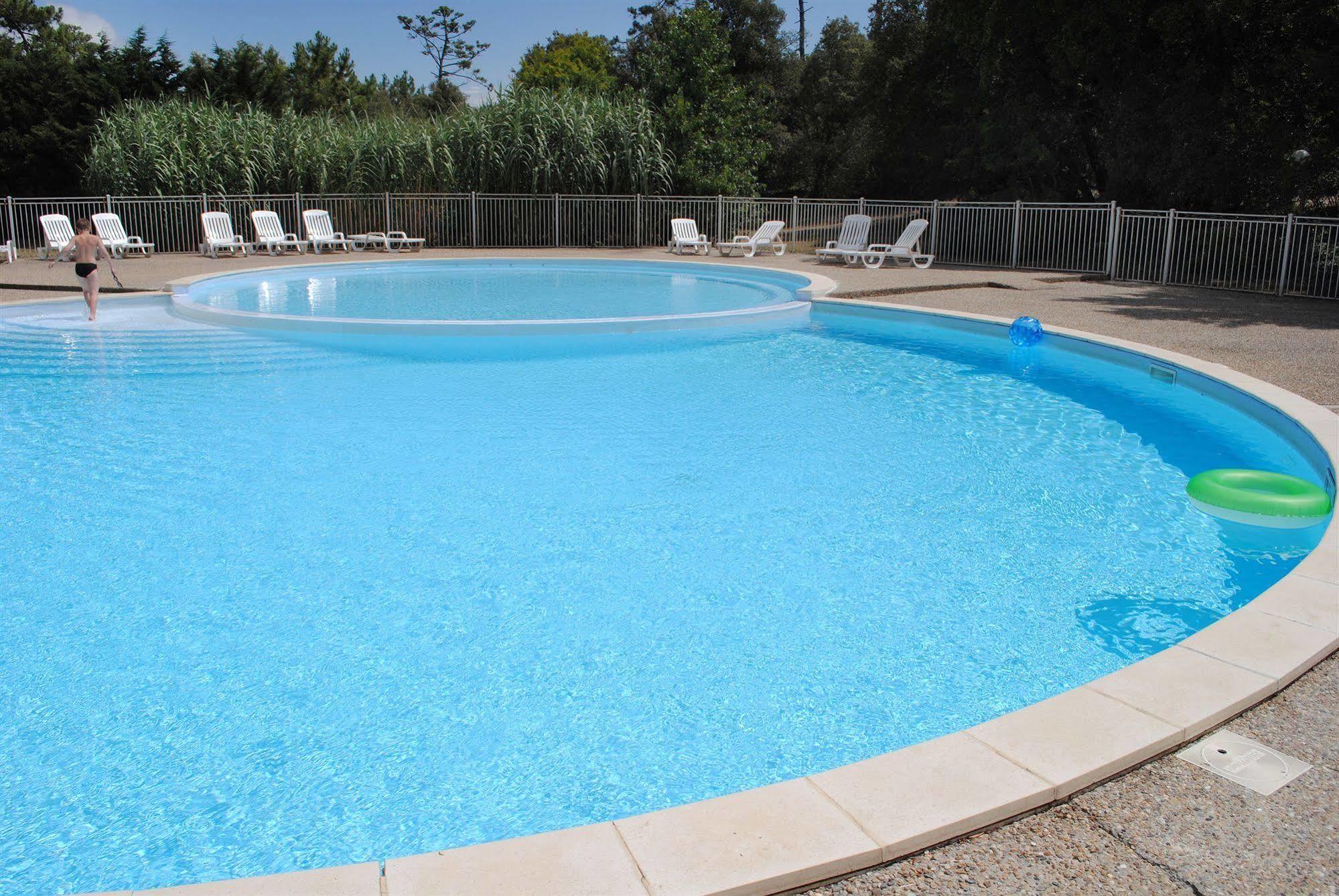 Residence Nemea Les Sables Vignier Saint-Georges-d'Oleron Exterior foto