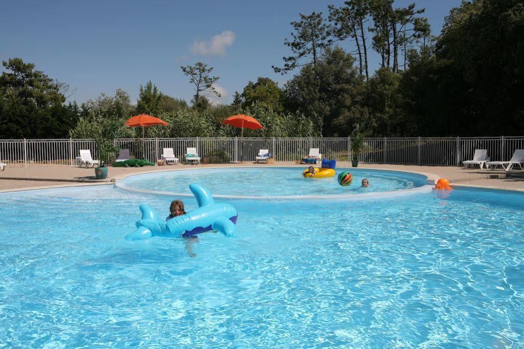 Residence Nemea Les Sables Vignier Saint-Georges-d'Oleron Exterior foto